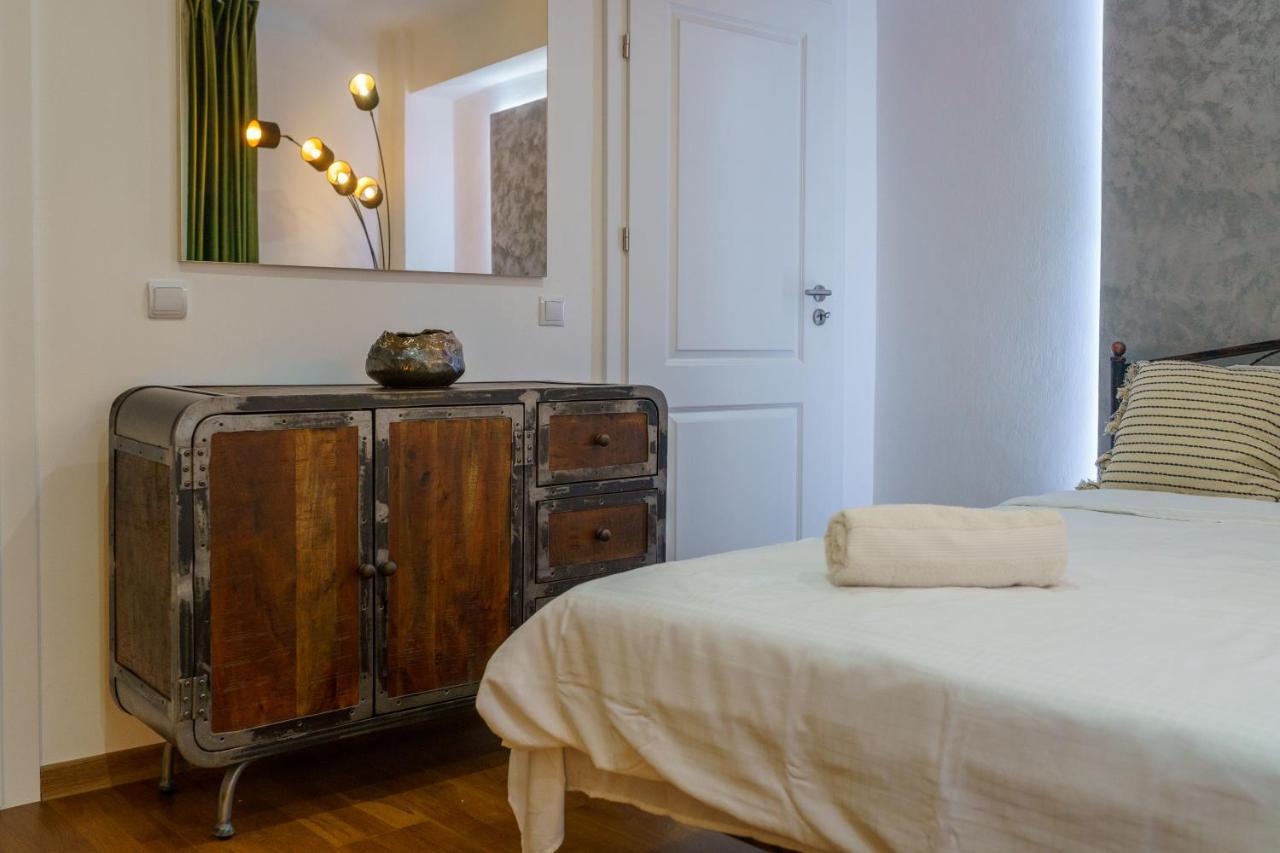 Main Square 5 Star Luxury Apartment With View Cluj-Napoca Exterior foto